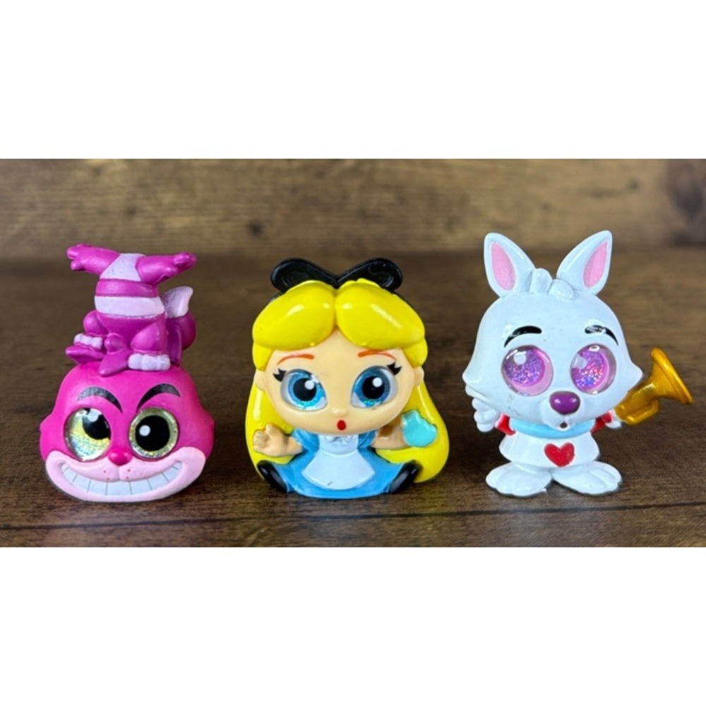 Doorables Alice In Wonderland 3 Figurine Lot Cheshire Cat, White Rabbit & Alice